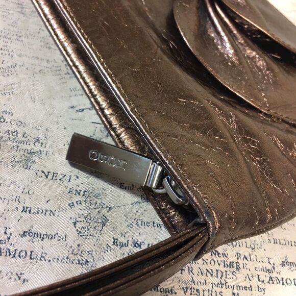 HOBO  Bronze bow top zip wristlet - Picture 7 of 11